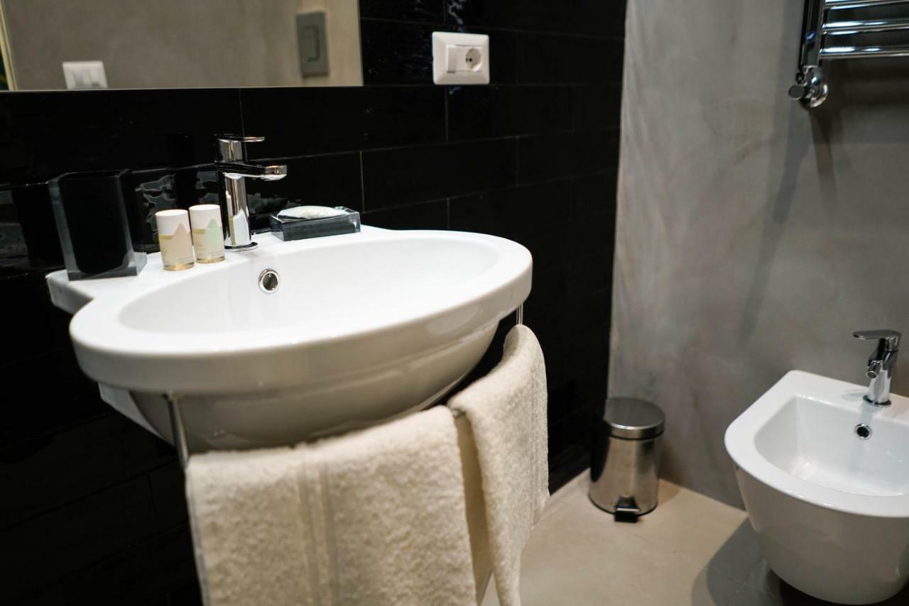 Palazzo Toledano Bed & Breakfast Napoli Ngoại thất bức ảnh